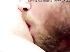 Bearded daddy lick pregnant pussy good